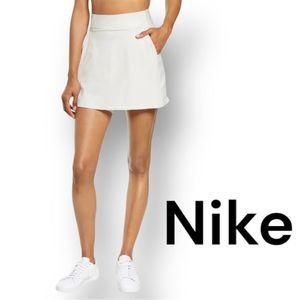 NWT Nike Bliss Luxe Women's Size XXL Training Skort light khaki